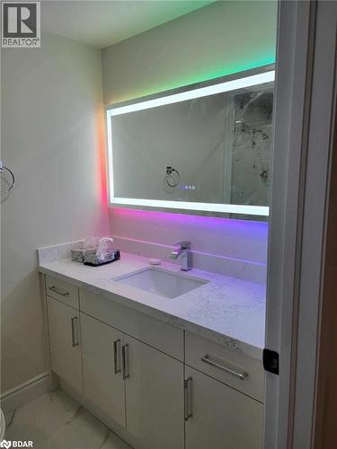 86 Overlea Crescent Unit# Basement, Kitchener, ON - Indoor Photo Showing Bathroom