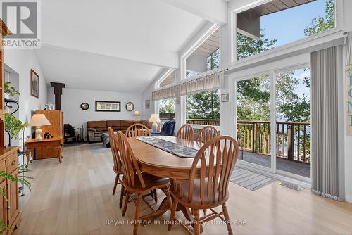 2519 Champlain Road, Tiny, ON - Indoor Photo Showing Dining Room
