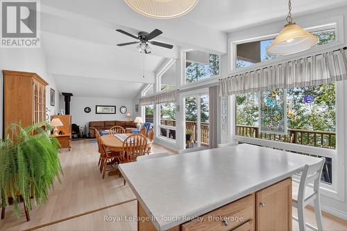 2519 Champlain Road, Tiny, ON - Indoor Photo Showing Other Room