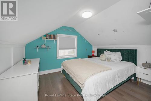 2323 56 Highway, Hamilton, ON - Indoor Photo Showing Bedroom