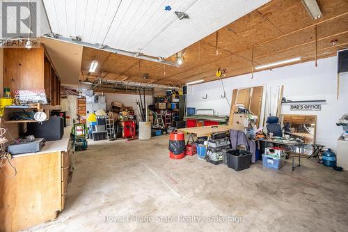 2323 56 Highway, Hamilton, ON - Indoor Photo Showing Garage