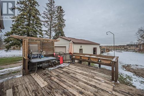 2323 56 Highway, Hamilton, ON - Outdoor With Deck Patio Veranda