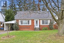 291 MERLE AVENUE  Burlington, ON L7T 2T8