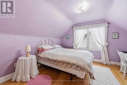 291 Merle Avenue, Burlington, ON - Indoor Photo Showing Bedroom