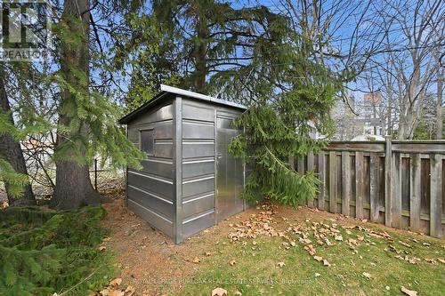 291 Merle Avenue, Burlington, ON - Outdoor