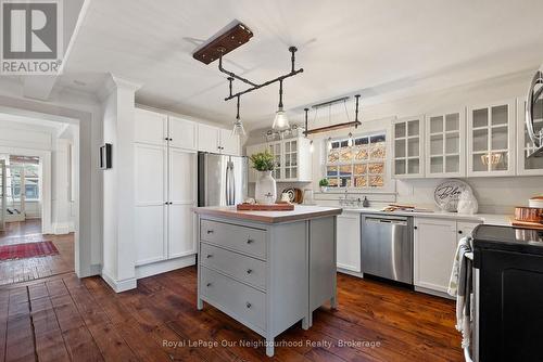 67 Ontario Street, Clarington (Bowmanville), ON - Indoor Photo Showing Kitchen