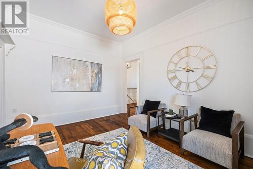 67 Ontario Street, Clarington (Bowmanville), ON - Indoor Photo Showing Living Room