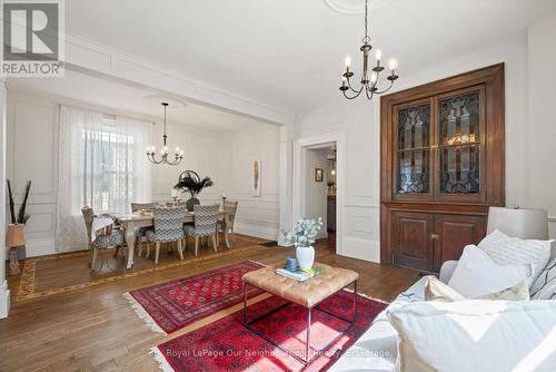 67 Ontario Street, Clarington (Bowmanville), ON - Indoor Photo Showing Living Room