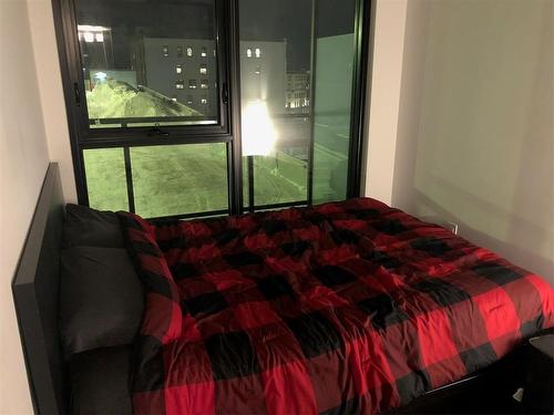 602 311 Hargrave Street, Winnipeg, MB - Indoor Photo Showing Bedroom