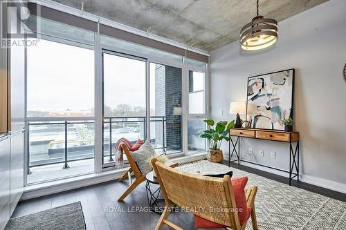 525 - 1190 Dundas Street E, Toronto, ON - Indoor