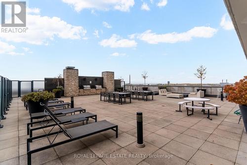 525 - 1190 Dundas Street E, Toronto, ON - Outdoor