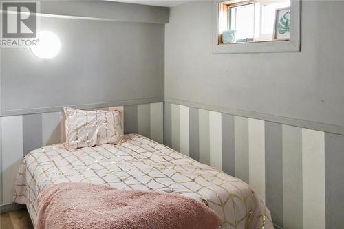 93 Logan Avenue, Sudbury, ON - Indoor Photo Showing Bedroom