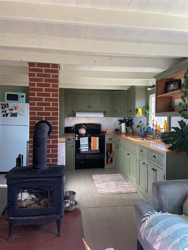 1 Keats Road, Newmans Cove, NL 