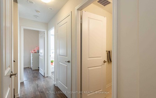 301-1120 Briar Hill Avenue, Toronto, ON - Indoor Photo Showing Other Room