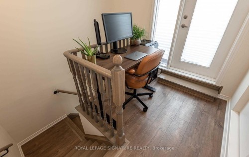 301-1120 Briar Hill Avenue, Toronto, ON - Indoor Photo Showing Other Room