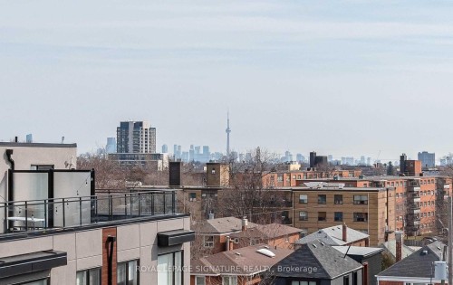 301-1120 Briar Hill Avenue, Toronto, ON - Outdoor With View