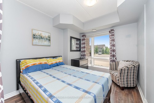 111-67 Kingsbury Square, Guelph, ON - Indoor Photo Showing Bedroom