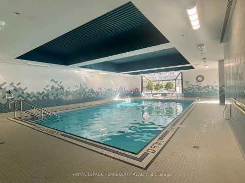 1009-30 Greenfield Avenue, Toronto, ON - Indoor Photo Showing Other Room With In Ground Pool