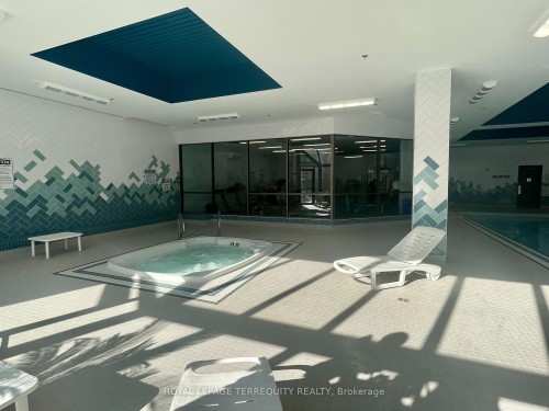 1009-30 Greenfield Avenue, Toronto, ON - Indoor Photo Showing Other Room