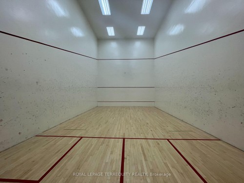 1009-30 Greenfield Avenue, Toronto, ON - Indoor Photo Showing Other Room