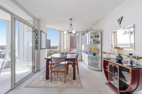 804-3 Hickory Tree Road, Toronto, ON - Indoor Photo Showing Dining Room