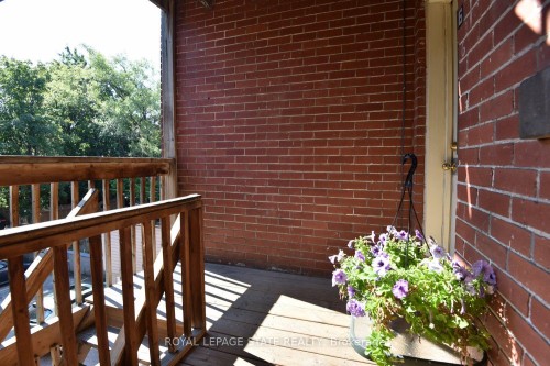 6-29 Sherman Avenue S, Hamilton, ON - Outdoor With Exterior