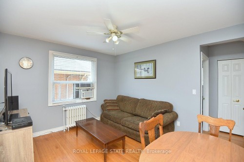 6-29 Sherman Avenue S, Hamilton, ON - Indoor