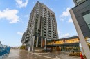 502-3071 Trafalgar Road, Oakville, ON  - Outdoor With Facade 