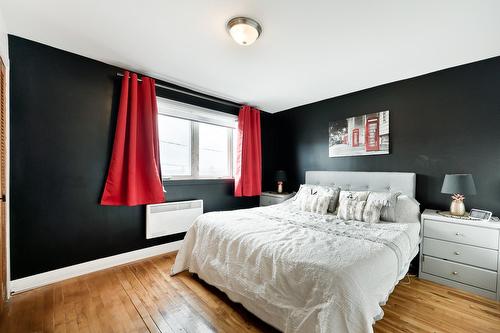 Chambre à coucher principale - 52  - 56 3E Avenue, Windsor, QC - Indoor Photo Showing Bedroom
