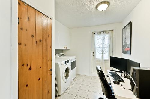 Bureau - 52  - 56 3E Avenue, Windsor, QC - Indoor Photo Showing Other Room