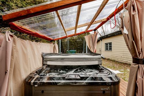 Autre - 52  - 56 3E Avenue, Windsor, QC - Indoor Photo Showing Other Room