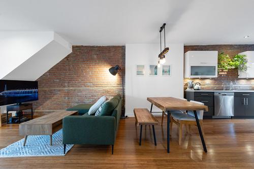 Living room - 2190 Rue Harmony, Montréal (Ville-Marie), QC - Indoor
