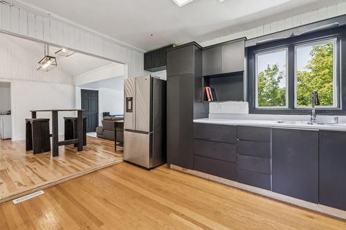 Cuisine - 153 Rue Marleau, Denholm, QC - Indoor Photo Showing Kitchen With Double Sink