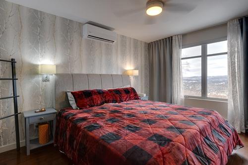 Primary bedroom - 955 Rue Des Cimes, Sainte-Adèle, QC - Indoor Photo Showing Bedroom