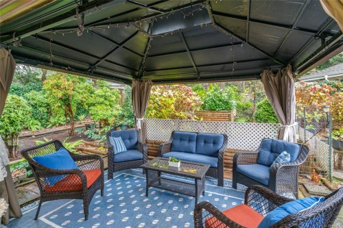 83 Bridgewater Lane, Parksville, BC 