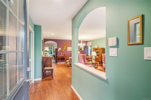 83 Bridgewater Lane, Parksville, BC 