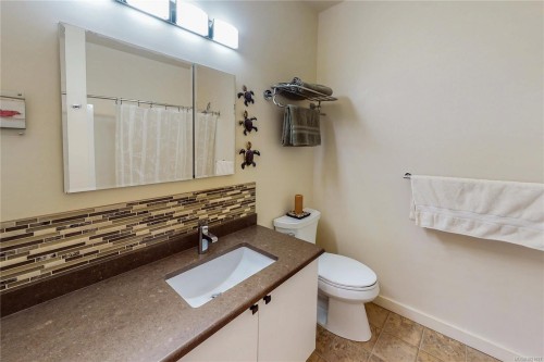 6319 Redonda Pl, Nanaimo, BC 