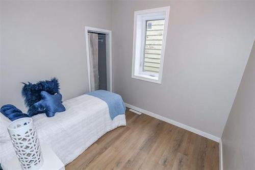 119 Perth Ave, Winnipeg, MB 