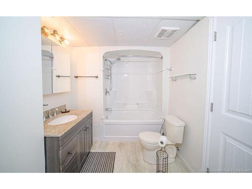 31 Forest Acres Crt, Fredericton, NB 