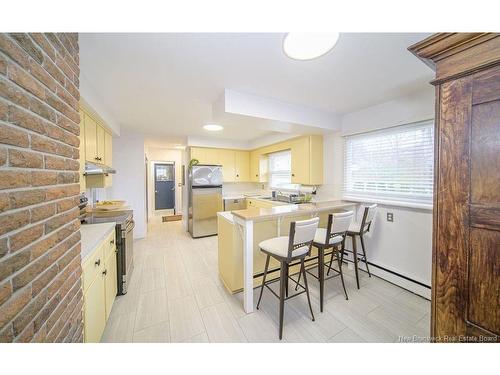 31 Forest Acres Crt, Fredericton, NB 