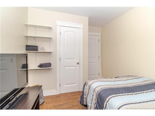 122 Crocket St, Fredericton, NB 