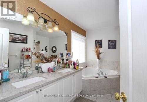 12 Helman Road, Brampton, ON - Indoor Photo Showing Bathroom