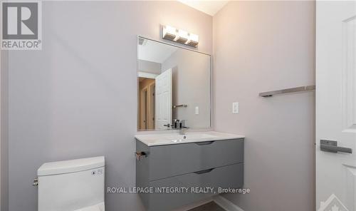 366 Fullerton Avenue, Ottawa, ON - Indoor Photo Showing Bathroom