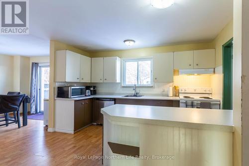 570 High Street, North Bay (Central), ON - Indoor Photo Showing Kitchen