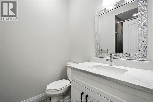 27 Kingsbridge Drive, Amherstburg, ON - Indoor Photo Showing Bathroom