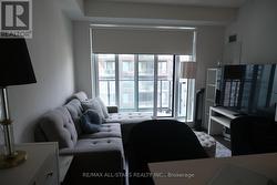 1007 - 130 RIVER STREET  Toronto, ON L6L 3B5