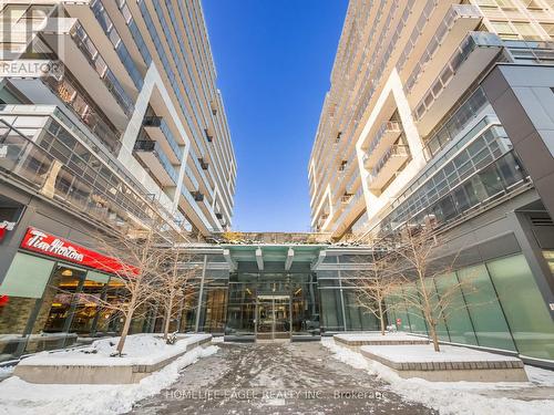 02 - 1030 King Street W, Toronto, ON - Outdoor