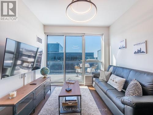 02 - 1030 King Street W, Toronto, ON - Indoor Photo Showing Living Room