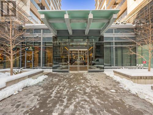 02 - 1030 King Street W, Toronto, ON - Outdoor