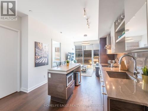 02 - 1030 King Street W, Toronto, ON - Indoor Photo Showing Kitchen With Upgraded Kitchen